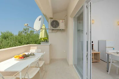 Ferienwohnung mit Balkon und Meerblick