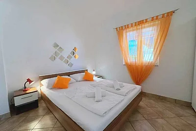 Ferienwohnung mit Terrasse und Klimaanlage