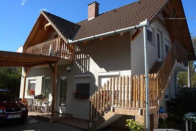 Ferienwohnung mit Balkon und Tischtennis