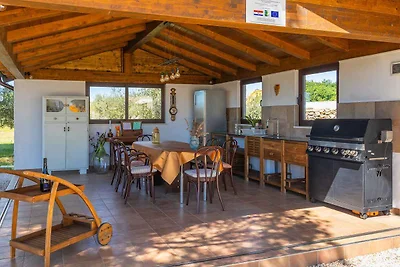 Villa mit Pool, Klimaanlage, Fitness und