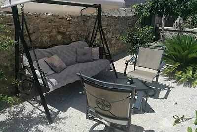 Ferienwohnung mit Terrasse und Grill