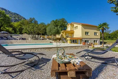Appartamento Vacanza con famiglia Tribalj