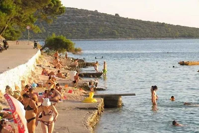 Appartamento Vacanza con famiglia Lokva Rogoznica