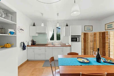 Ferienwohnung mit Terrasse und Garten