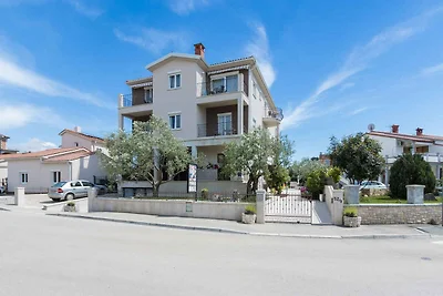 Ferienwohnung mit Klimaanlage und Aussenpool