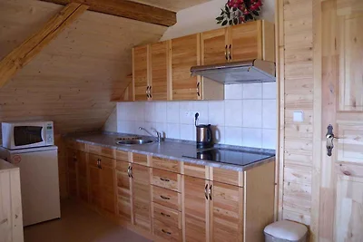 Ferienhaus mit Aussenpool und Lokal im