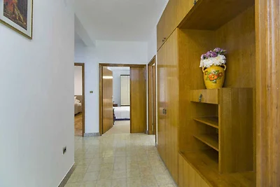 Ferienwohnung mit Klimaanlage und Meerblick