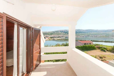 Appartamento Vacanza con famiglia Pag