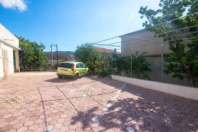 Gemütliche Ferienwohnung Vinka mit Meerblick 