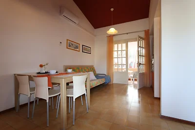 Ferienwohnung mit Klimaanlage und Balkon