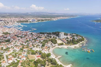 Urlaubsoase Mladen in Vodice mit Meerblick un