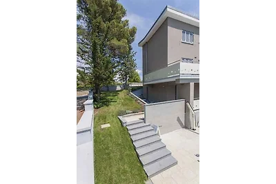Ferienwohnung mit Klimaanlage und Pool
