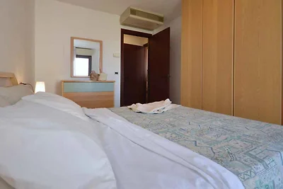 Ferienwohnung mit Klimaanlage und Balkon