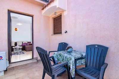 Ferienwohnung mit Terrasse und Klimaanlage