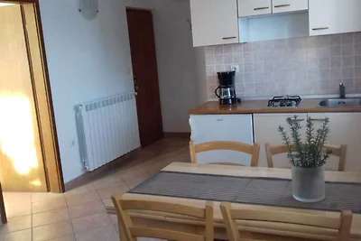 Einfach eingerichtete Ferienwohnung Jasen in