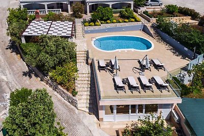 Ferienwohnung mit einen Balkon und Meerblick