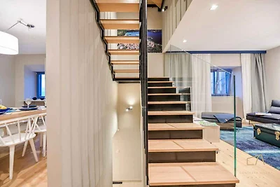 Villa mit Meerblick, Wellnessbereich und Pool