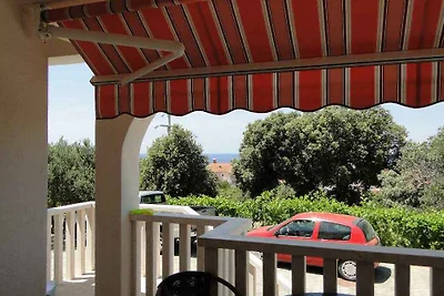 Ferienwohnung mit Terrasse und Meerblick