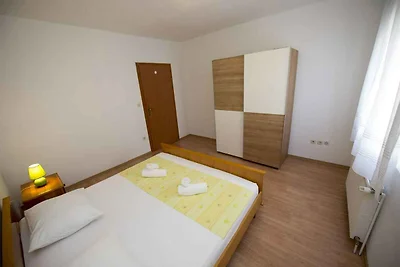 Ferienwohnung mit Balkon und Meerblick