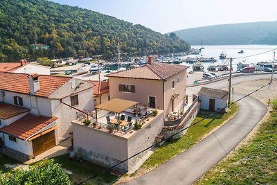 Villa mit Meerblick und eigenem Whirlpool