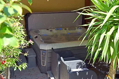 Ferienwohnung mit Klimaanlage, WLAN und