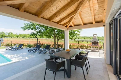 Villa Stefany – Ihr Rückzugsort in Montižana 