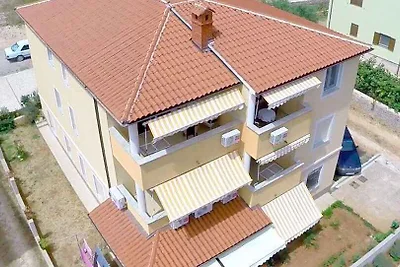 Ferienwohnung mit Balkon und Meerblick