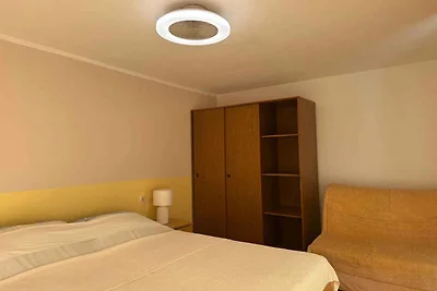 Ferienwohnung mit Pool und Balkon