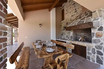 Ferienhaus mit Meerblick und Pool