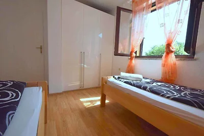 Ferienwohnung Apartment Zrinka im Erdgeschoss
