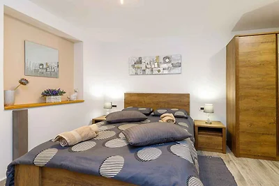 Ferienwohnung Neu eingerichtete Wohnung in