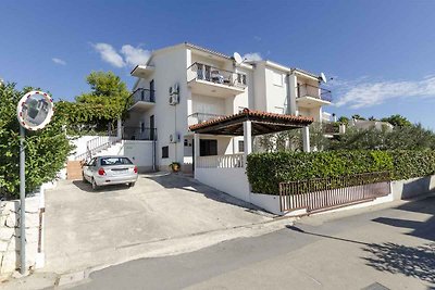 Ferienwohnung mit Terrasse, Grill und