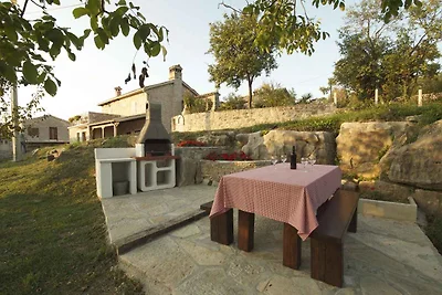 Ferienhaus in ruhiger Lage mit Pool