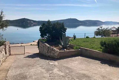 apartman za odmor Obiteljski odmor Betina