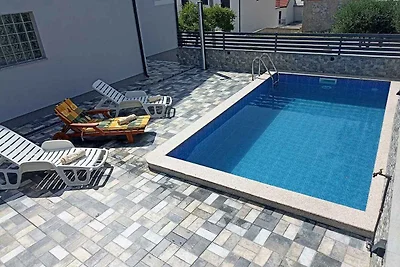 Ferienhaus mit Privatpool