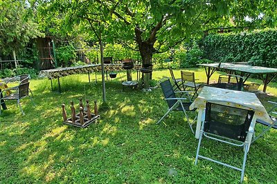 Ferienwohnung mit Garten, Grillmöglichkeit un