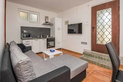 Ferienwohnung mit Klimaanlage und Terrasse