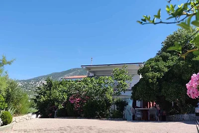 Ferienwohnung mit Poolnutzung und Meerblick