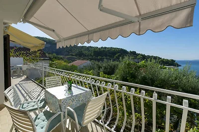 Ferienwohnung mit Terrasse und Grill