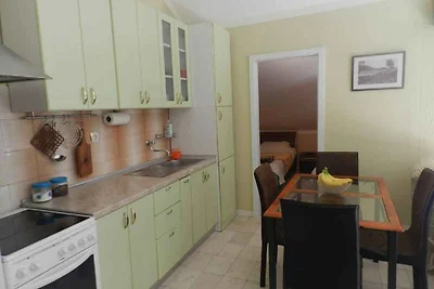 Ferienwohnung mit Balkon und Klimaanlage