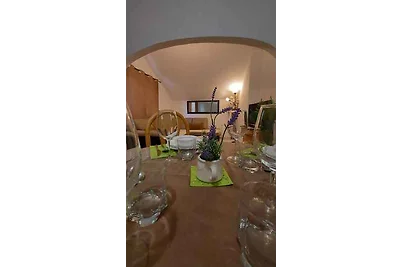 Ferienwohnung mit Klimaanlage, Balkon und