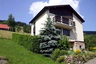 Ferienhaus mit Gartengrill direkt an