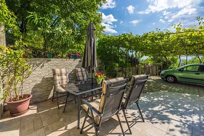 Studio mit Terrasse und Grillmöglichkeit