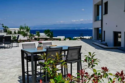 Ferienwohnung mit Meerblick und Pool zur geme