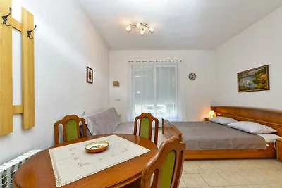 Ferienwohnung mit Klimaanlage und Terrasse