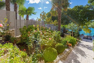 Ferienwohnung mit Garten und Grill