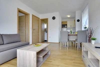 Ferienwohnung mit Klimaanlage, Balkon und