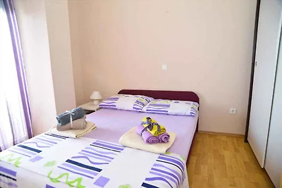 Ferienwohnung mit WLAN und Terrasse