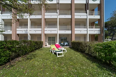 Ferienwohnung mit Garten und Klimaanlage