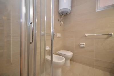 Ferienwohnung mit Balkon und Klimaanlage